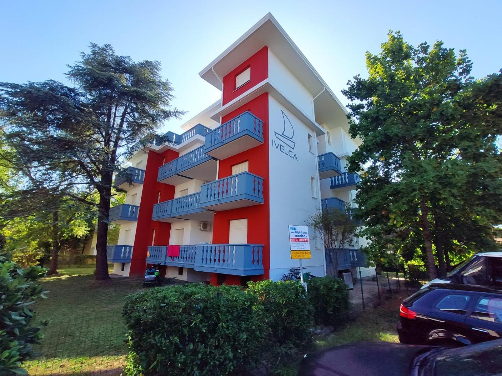 Condominio CAMELIE Lignano Sabbiadoro Exterior foto